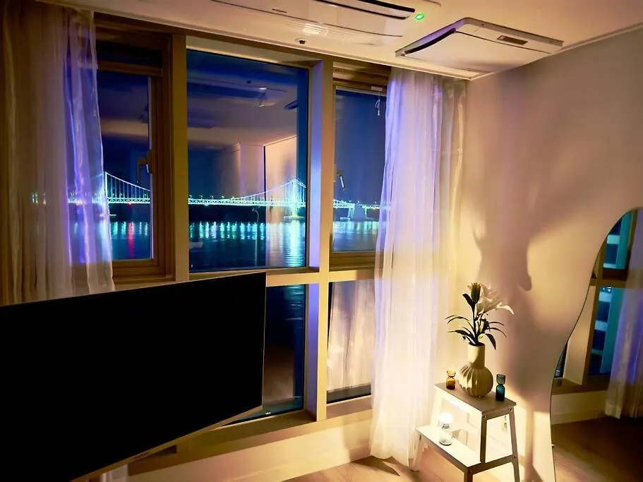 Ocean View Gwangan Beach House Busan